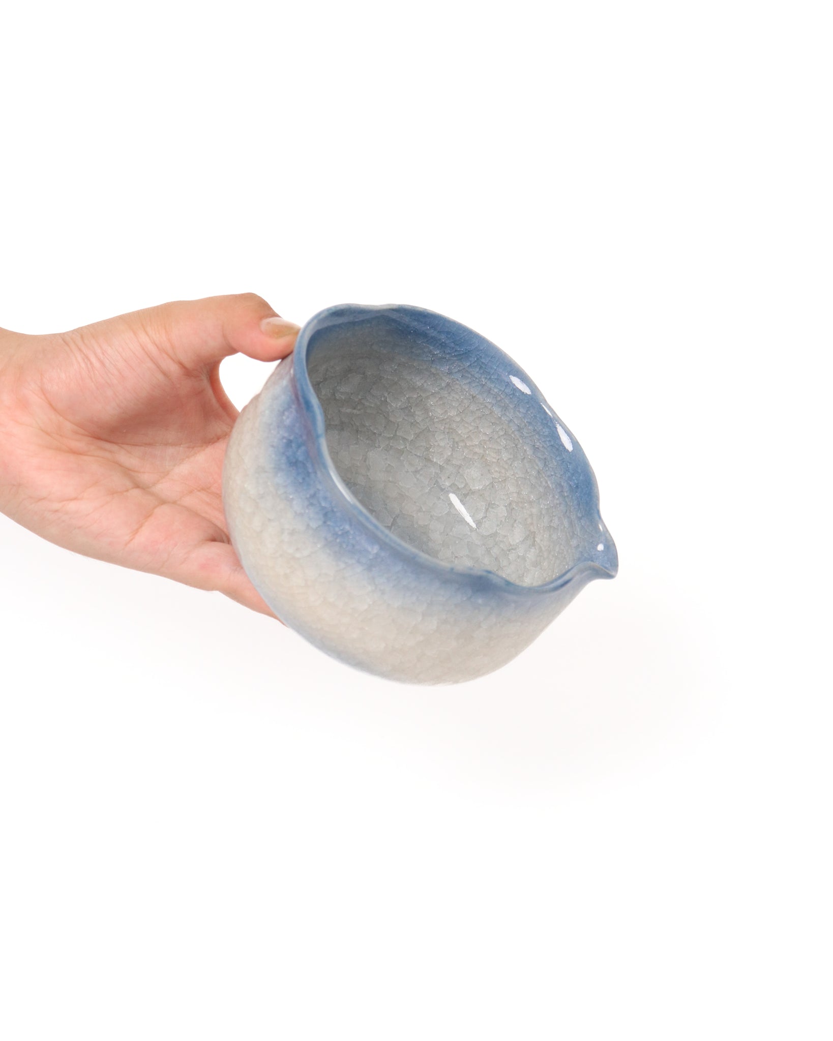 Kinh katakuchi flower shape blue color