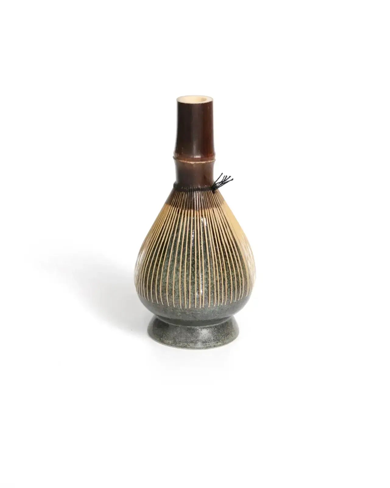 Tâm Whisk Stand