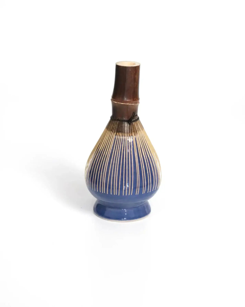 Tâm Whisk Stand